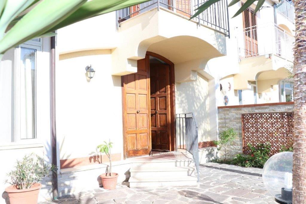 Villa Cavalluccio Marino Con Piscina Idromassaggio Carini Εξωτερικό φωτογραφία